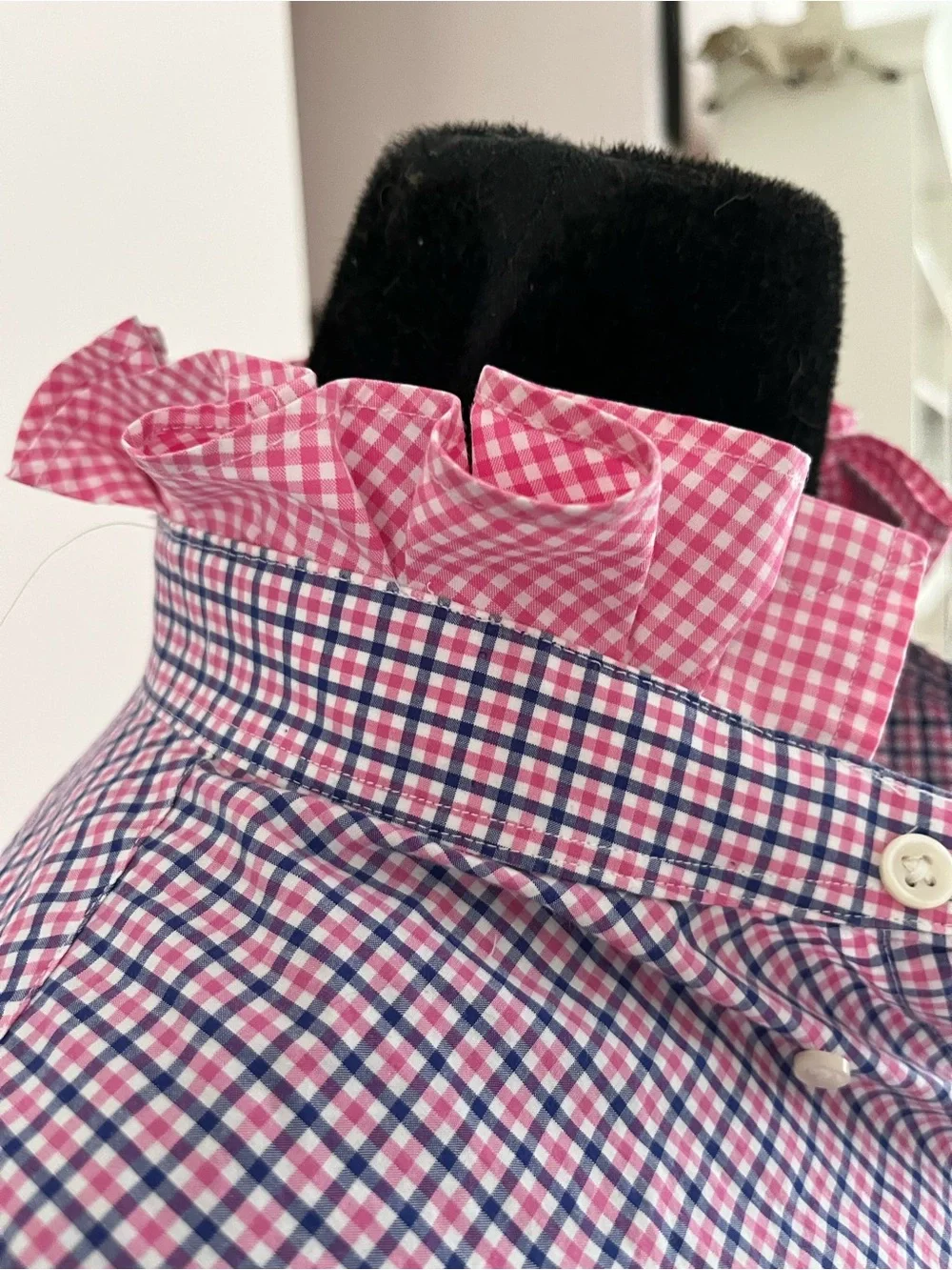 Reworked Ralph Lauren Pink and Blue Gingham Button-Down Ruffle Collar - Picture 4 of 9